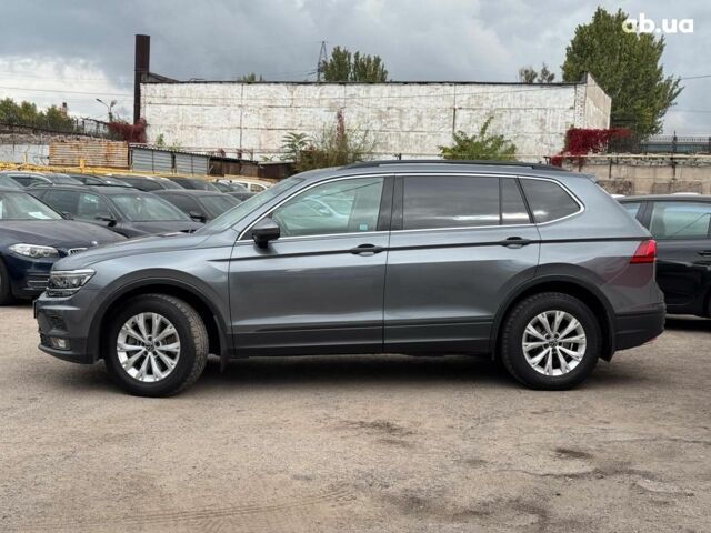 Серый Фольксваген Тигуан, объемом двигателя 2 л и пробегом 80 тыс. км за 20690 $, фото 9 на Automoto.ua