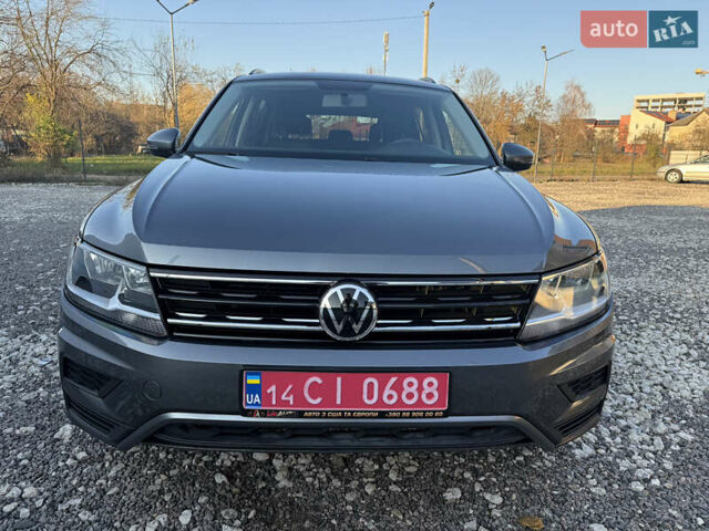 Серый Фольксваген Тигуан, объемом двигателя 2 л и пробегом 121 тыс. км за 16300 $, фото 8 на Automoto.ua