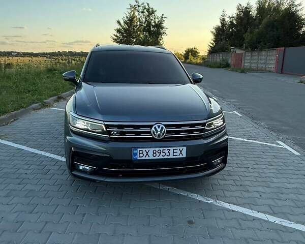 Серый Фольксваген Тигуан, объемом двигателя 1.98 л и пробегом 125 тыс. км за 24200 $, фото 32 на Automoto.ua