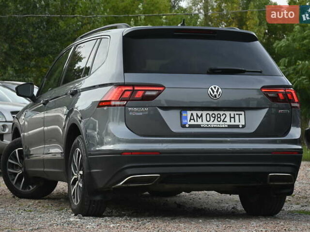 Серый Фольксваген Тигуан, объемом двигателя 1.98 л и пробегом 63 тыс. км за 19250 $, фото 9 на Automoto.ua