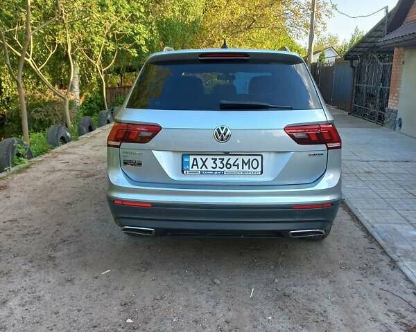 Сірий Фольксваген Тігуан, об'ємом двигуна 1.98 л та пробігом 47 тис. км за 22000 $, фото 7 на Automoto.ua