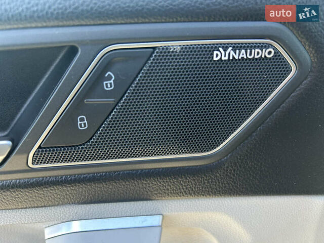 Серый Фольксваген Тигуан, объемом двигателя 2 л и пробегом 212 тыс. км за 26500 $, фото 15 на Automoto.ua