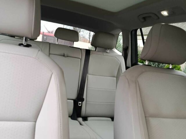 Серый Фольксваген Тигуан, объемом двигателя 2 л и пробегом 109 тыс. км за 21000 $, фото 8 на Automoto.ua