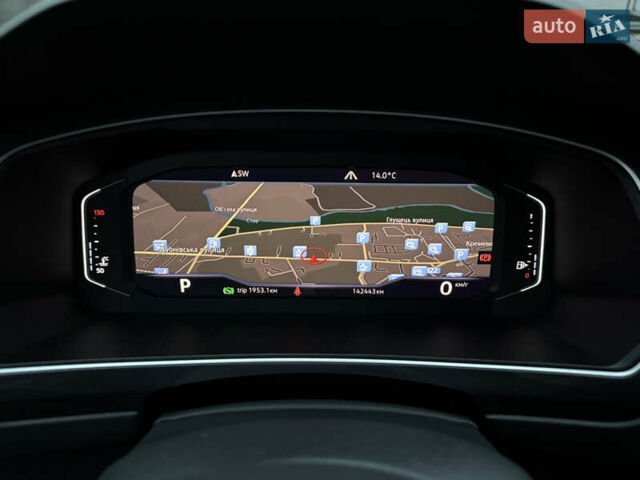 Серый Фольксваген Тигуан, объемом двигателя 2 л и пробегом 143 тыс. км за 29500 $, фото 56 на Automoto.ua