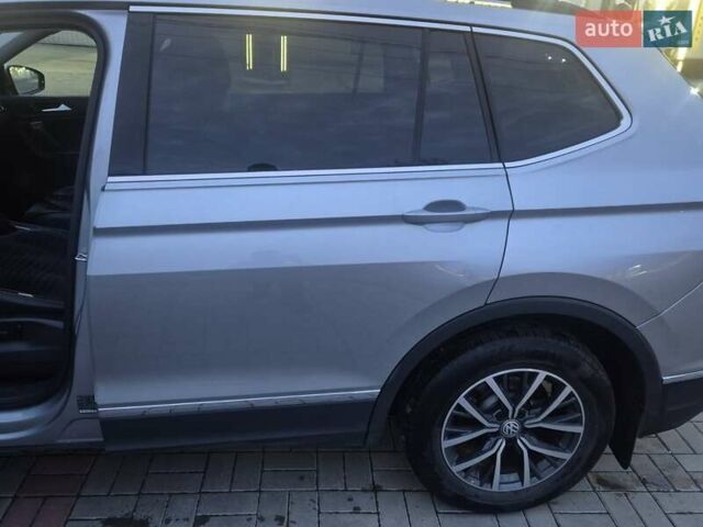 Серый Фольксваген Тигуан, объемом двигателя 1.98 л и пробегом 73 тыс. км за 21000 $, фото 13 на Automoto.ua