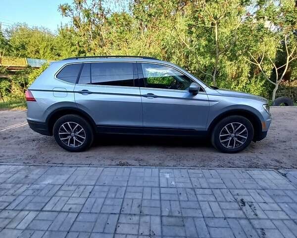 Сірий Фольксваген Тігуан, об'ємом двигуна 1.98 л та пробігом 47 тис. км за 22000 $, фото 8 на Automoto.ua