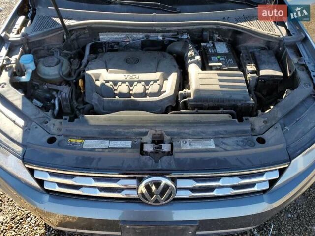 Серый Фольксваген Тигуан, объемом двигателя 2 л и пробегом 111 тыс. км за 4300 $, фото 11 на Automoto.ua