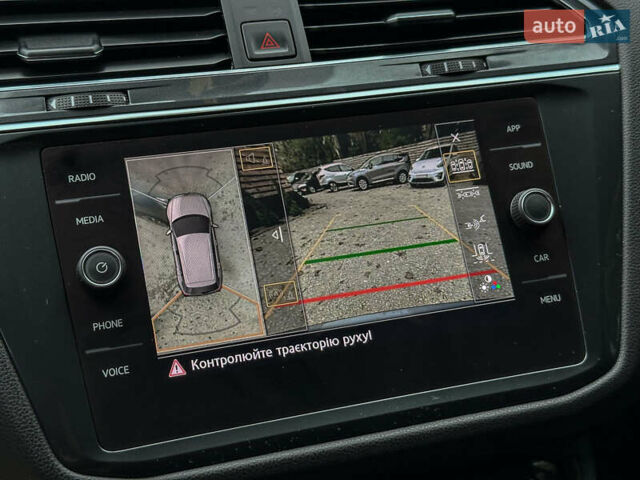 Сірий Фольксваген Тігуан, об'ємом двигуна 1.98 л та пробігом 230 тис. км за 27700 $, фото 86 на Automoto.ua