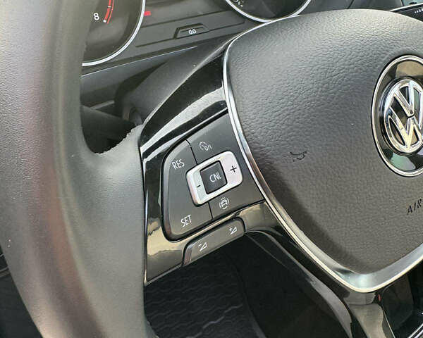 Серый Фольксваген Тигуан, объемом двигателя 1.98 л и пробегом 110 тыс. км за 17900 $, фото 35 на Automoto.ua