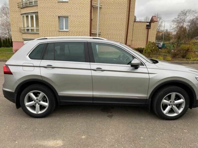 Серый Фольксваген Тигуан, объемом двигателя 2 л и пробегом 150 тыс. км за 21000 $, фото 3 на Automoto.ua