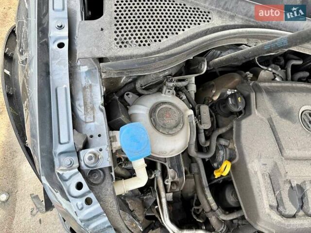 Серый Фольксваген Тигуан, объемом двигателя 2 л и пробегом 91 тыс. км за 11300 $, фото 25 на Automoto.ua