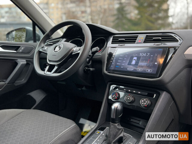 Сірий Фольксваген Тігуан, об'ємом двигуна 2 л та пробігом 53 тис. км за 20500 $, фото 9 на Automoto.ua