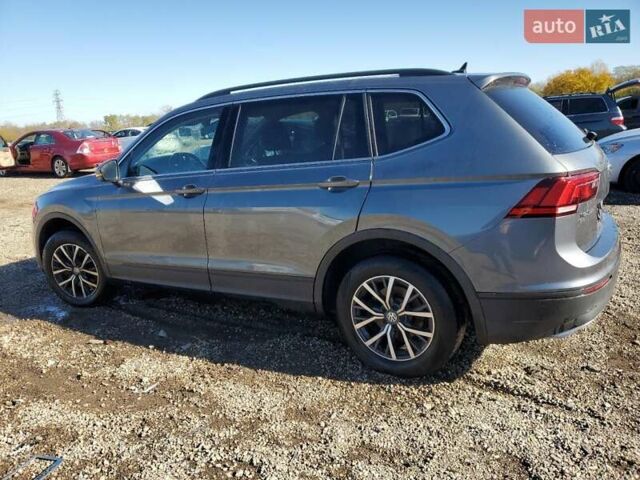 Серый Фольксваген Тигуан, объемом двигателя 2 л и пробегом 111 тыс. км за 4300 $, фото 1 на Automoto.ua