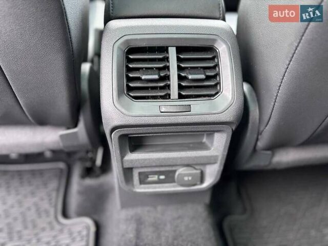 Серый Фольксваген Тигуан, объемом двигателя 1.98 л и пробегом 101 тыс. км за 24999 $, фото 34 на Automoto.ua