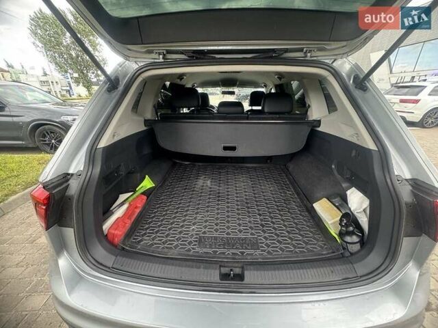 Сірий Фольксваген Тігуан, об'ємом двигуна 1.98 л та пробігом 171 тис. км за 20500 $, фото 50 на Automoto.ua