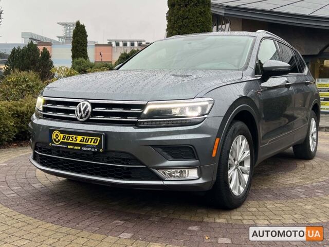 Сірий Фольксваген Тігуан, об'ємом двигуна 2 л та пробігом 53 тис. км за 20500 $, фото 2 на Automoto.ua
