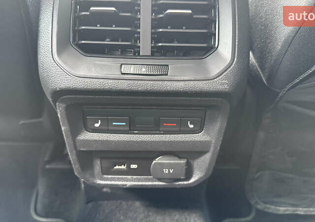 Серый Фольксваген Тигуан, объемом двигателя 1.98 л и пробегом 76 тыс. км за 32000 $, фото 22 на Automoto.ua