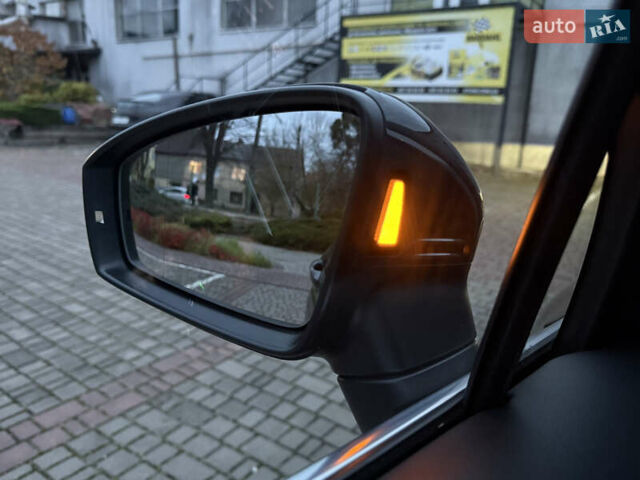 Серый Фольксваген Тигуан, объемом двигателя 2 л и пробегом 143 тыс. км за 29500 $, фото 65 на Automoto.ua