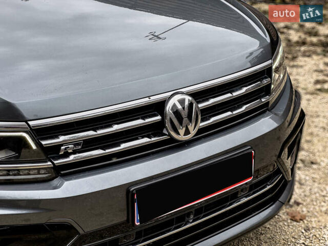 Сірий Фольксваген Тігуан, об'ємом двигуна 1.98 л та пробігом 230 тис. км за 27700 $, фото 44 на Automoto.ua