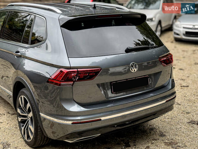 Сірий Фольксваген Тігуан, об'ємом двигуна 1.98 л та пробігом 230 тис. км за 27700 $, фото 35 на Automoto.ua
