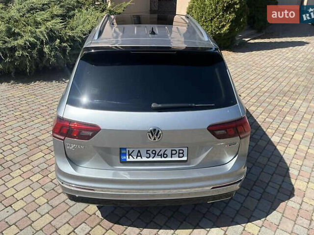 Сірий Фольксваген Тігуан, об'ємом двигуна 1.98 л та пробігом 110 тис. км за 23200 $, фото 11 на Automoto.ua