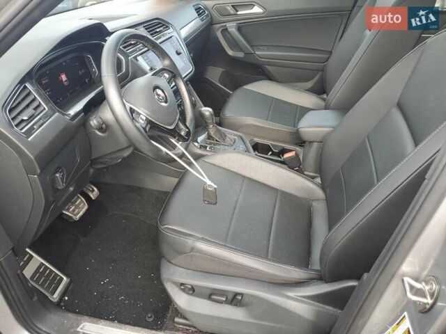 Серый Фольксваген Тигуан, объемом двигателя 1.98 л и пробегом 62 тыс. км за 3000 $, фото 6 на Automoto.ua