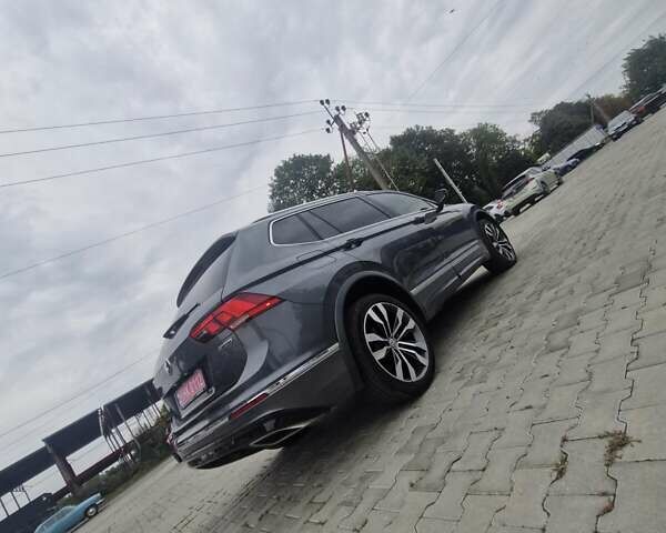 Серый Фольксваген Тигуан, объемом двигателя 2 л и пробегом 213 тыс. км за 21800 $, фото 31 на Automoto.ua