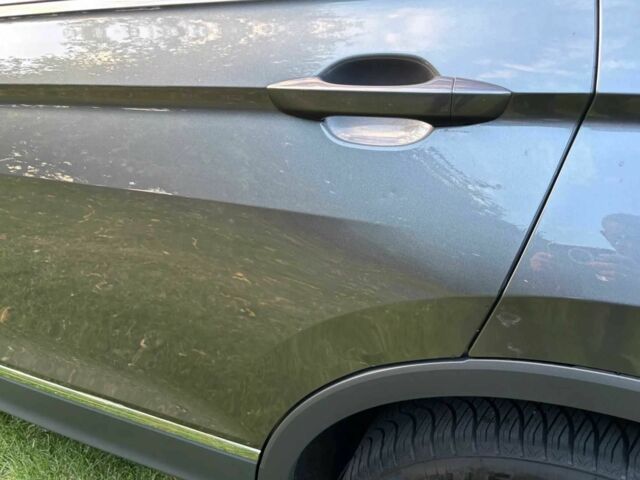 Серый Фольксваген Тигуан, объемом двигателя 2 л и пробегом 96 тыс. км за 10000 $, фото 11 на Automoto.ua