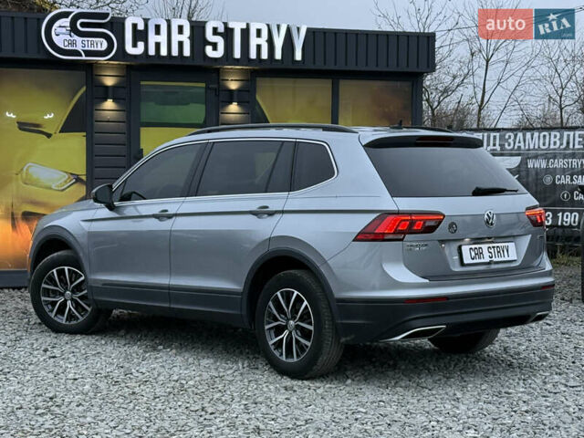 Сірий Фольксваген Тігуан, об'ємом двигуна 2 л та пробігом 62 тис. км за 21500 $, фото 15 на Automoto.ua