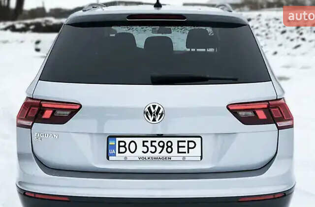 Серый Фольксваген Тигуан, объемом двигателя 1.98 л и пробегом 133 тыс. км за 27700 $, фото 16 на Automoto.ua