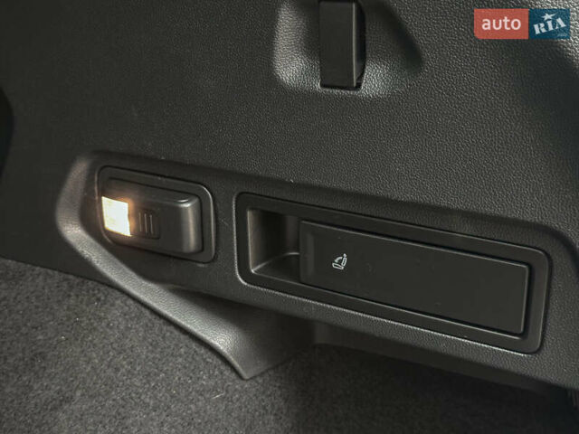 Сірий Фольксваген Тігуан, об'ємом двигуна 1.98 л та пробігом 230 тис. км за 27700 $, фото 121 на Automoto.ua