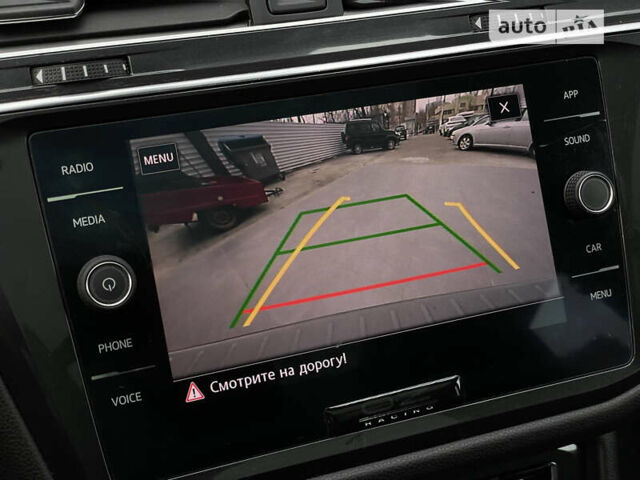 Серый Фольксваген Тигуан, объемом двигателя 1.98 л и пробегом 112 тыс. км за 21700 $, фото 30 на Automoto.ua
