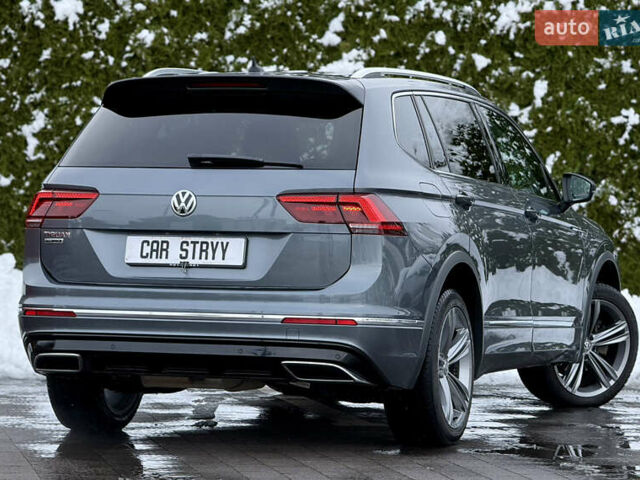 Серый Фольксваген Тигуан, объемом двигателя 2 л и пробегом 241 тыс. км за 26999 $, фото 39 на Automoto.ua