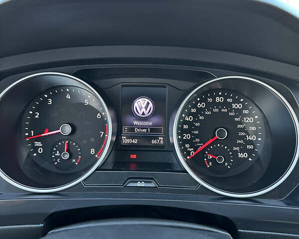 Сірий Фольксваген Тігуан, об'ємом двигуна 1.98 л та пробігом 109 тис. км за 19500 $, фото 20 на Automoto.ua