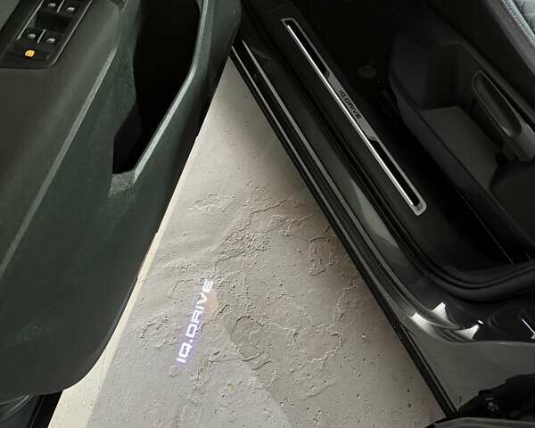 Сірий Фольксваген Тігуан, об'ємом двигуна 1.98 л та пробігом 164 тис. км за 25500 $, фото 22 на Automoto.ua