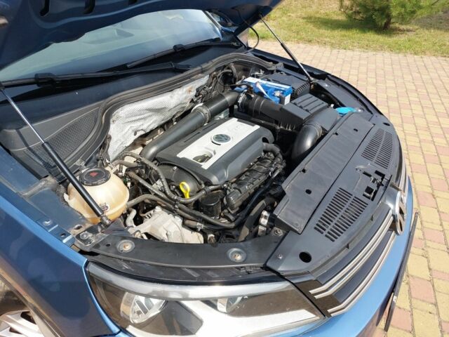 Сірий Фольксваген Тігуан, об'ємом двигуна 2 л та пробігом 143 тис. км за 12700 $, фото 7 на Automoto.ua