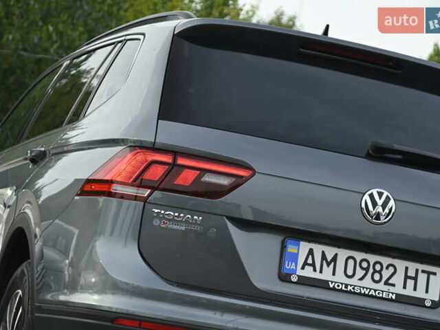 Серый Фольксваген Тигуан, объемом двигателя 1.98 л и пробегом 63 тыс. км за 19250 $, фото 10 на Automoto.ua