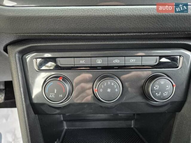 Серый Фольксваген Тигуан, объемом двигателя 1.98 л и пробегом 118 тыс. км за 20999 $, фото 54 на Automoto.ua