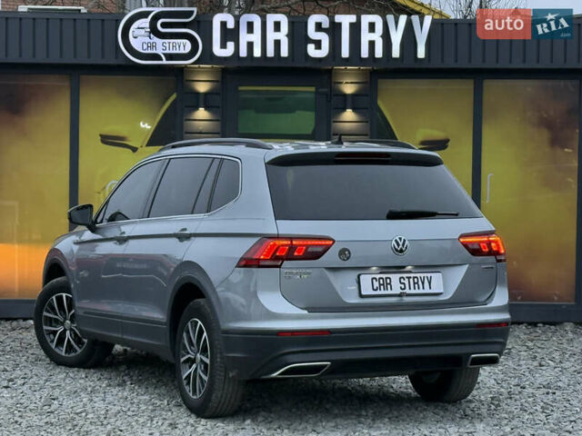 Сірий Фольксваген Тігуан, об'ємом двигуна 2 л та пробігом 62 тис. км за 21500 $, фото 2 на Automoto.ua