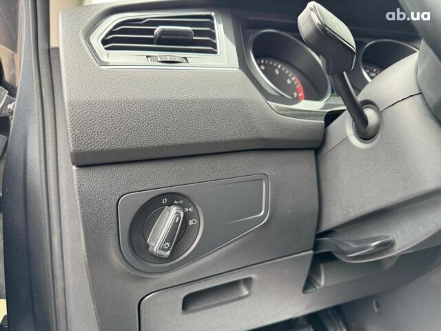 Серый Фольксваген Тигуан, объемом двигателя 2 л и пробегом 80 тыс. км за 20690 $, фото 23 на Automoto.ua