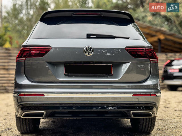 Сірий Фольксваген Тігуан, об'ємом двигуна 1.98 л та пробігом 230 тис. км за 27700 $, фото 36 на Automoto.ua