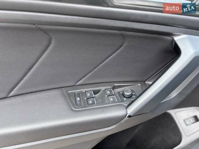 Серый Фольксваген Тигуан, объемом двигателя 1.98 л и пробегом 101 тыс. км за 24999 $, фото 25 на Automoto.ua