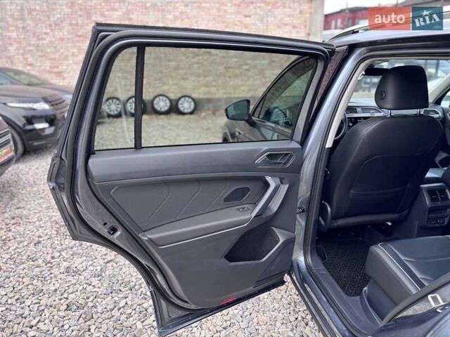 Серый Фольксваген Тигуан, объемом двигателя 1.98 л и пробегом 101 тыс. км за 24999 $, фото 31 на Automoto.ua