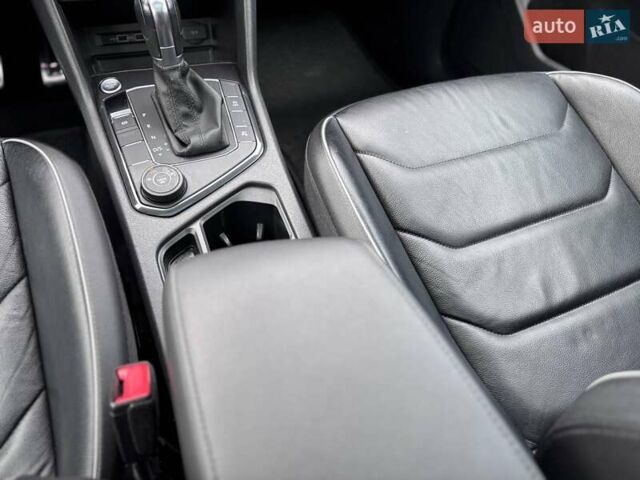 Серый Фольксваген Тигуан, объемом двигателя 1.98 л и пробегом 101 тыс. км за 24999 $, фото 46 на Automoto.ua