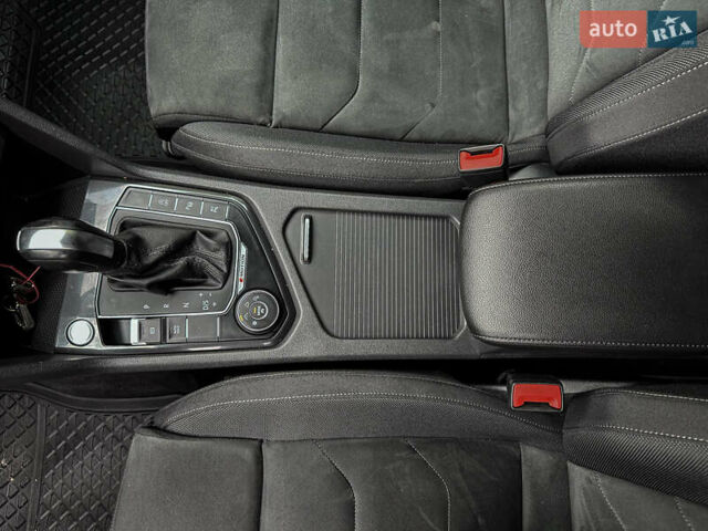 Сірий Фольксваген Тігуан, об'ємом двигуна 1.98 л та пробігом 230 тис. км за 27700 $, фото 75 на Automoto.ua