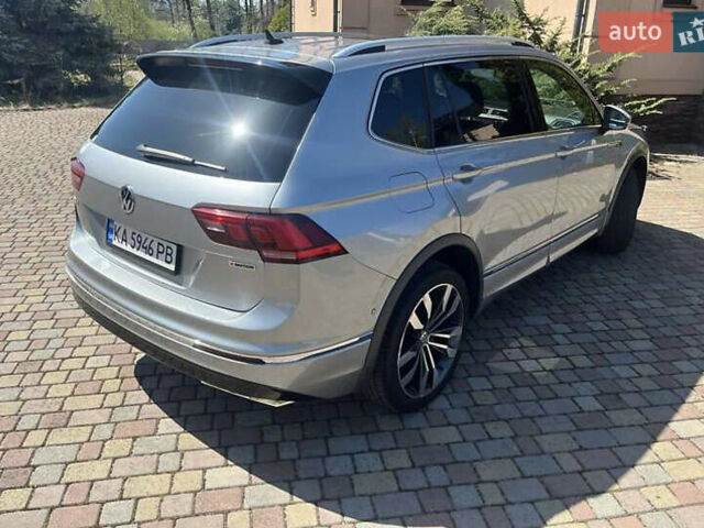 Сірий Фольксваген Тігуан, об'ємом двигуна 1.98 л та пробігом 110 тис. км за 23200 $, фото 12 на Automoto.ua
