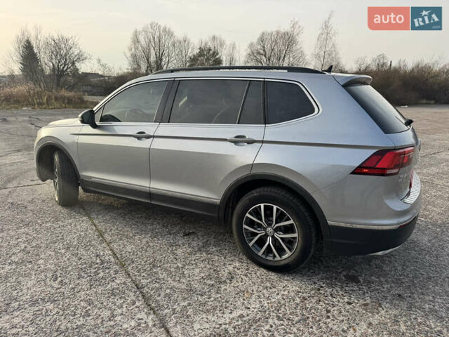 Серый Фольксваген Тигуан, объемом двигателя 1.98 л и пробегом 110 тыс. км за 17900 $, фото 58 на Automoto.ua