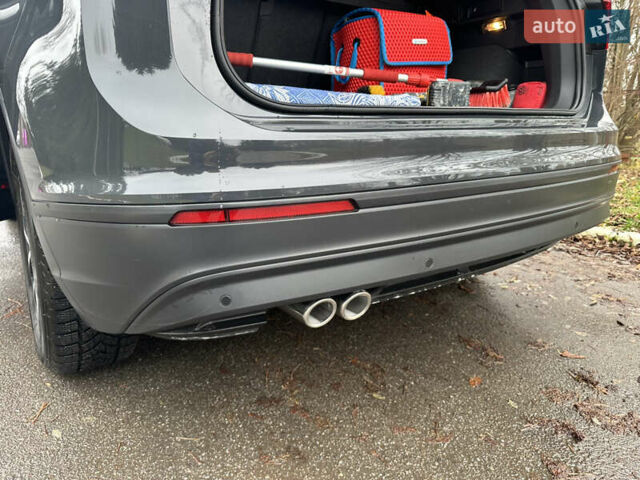 Сірий Фольксваген Тігуан, об'ємом двигуна 1.98 л та пробігом 181 тис. км за 27800 $, фото 3 на Automoto.ua