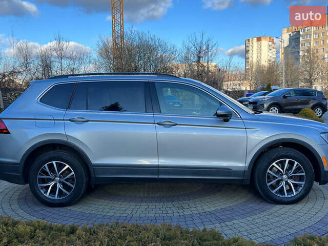 Серый Фольксваген Тигуан, объемом двигателя 1.98 л и пробегом 91 тыс. км за 21500 $, фото 7 на Automoto.ua
