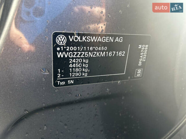 Серый Фольксваген Тигуан, объемом двигателя 2 л и пробегом 212 тыс. км за 26500 $, фото 26 на Automoto.ua